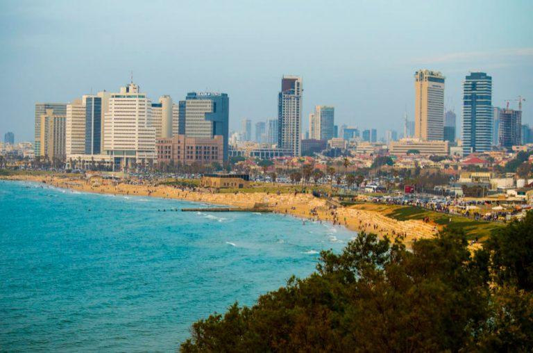 תל אביב ביום הולדת
